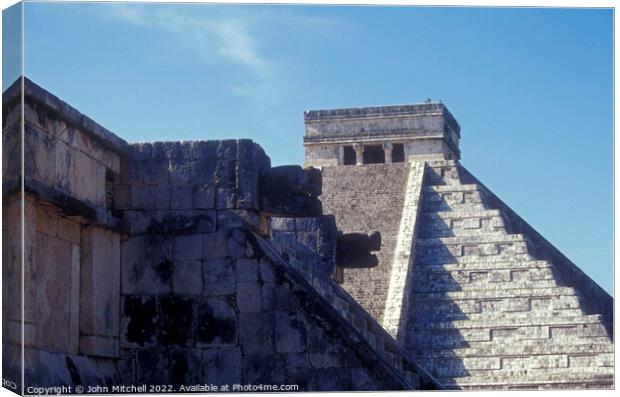 Cuchen Itza Mayan ruins Mexico Canvas Print by John Mitchell