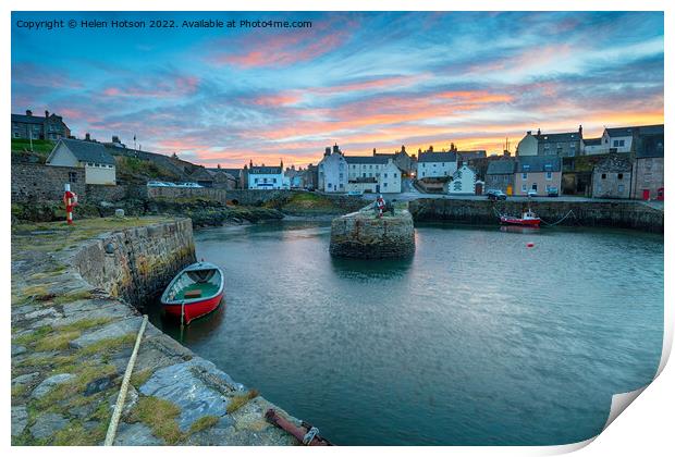 Sunset over Portsoy a fishing village in Aberdeenshire on the east coast of Scotland Print by Helen Hotson