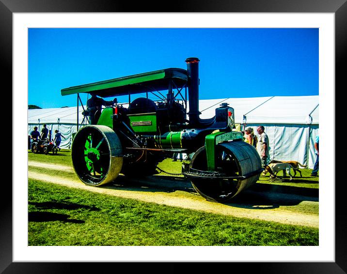 Traction Engine Framed Mounted Print by Simon Hill
