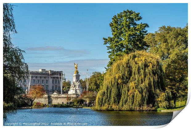 The beautiful St Jame's Park lake London on a autumnal day Print by Phil Longfoot