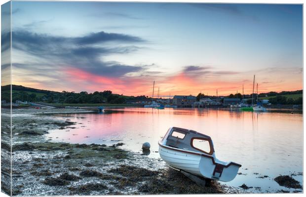 Sunset on the Tamar Canvas Print by Helen Hotson
