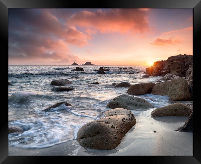 Cornish Beach Sunset Framed Print by Helen Hotson