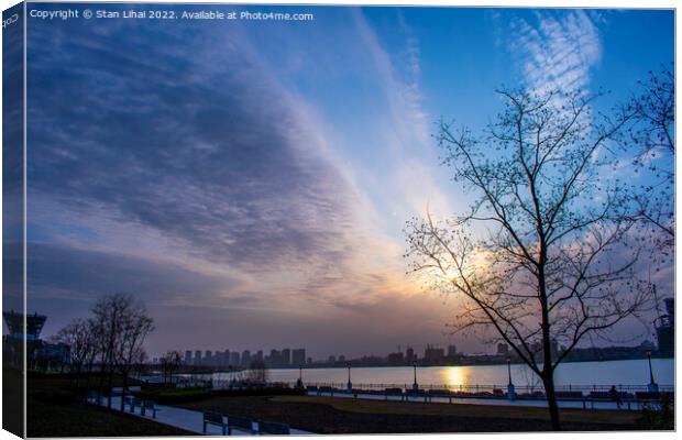 Sunset over Huangpu river  Canvas Print by Stan Lihai