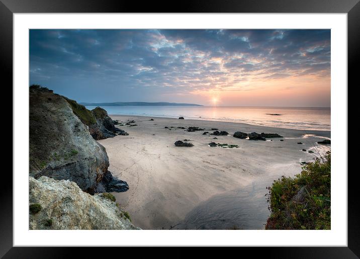 Sunset over Hayle Beach Framed Mounted Print by Helen Hotson