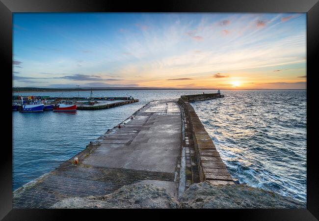 Sunset at Burghead Framed Print by Helen Hotson