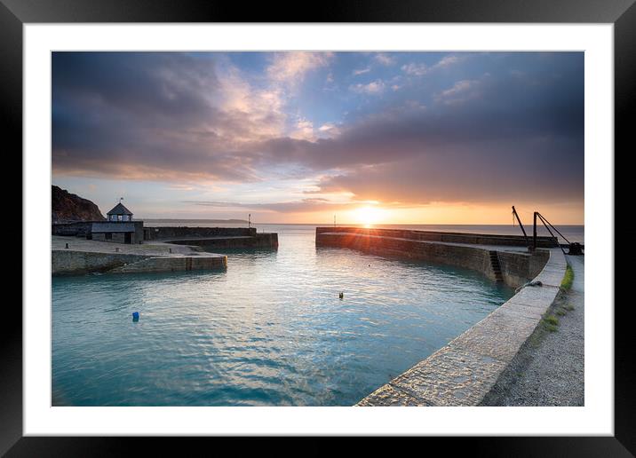 Sunrise at Charlestown Framed Mounted Print by Helen Hotson