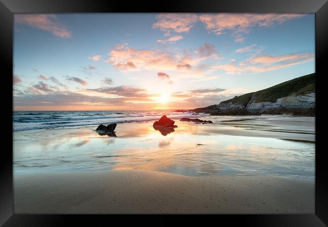 Sunset at Whitsand Bay in Cornwall Framed Print by Helen Hotson