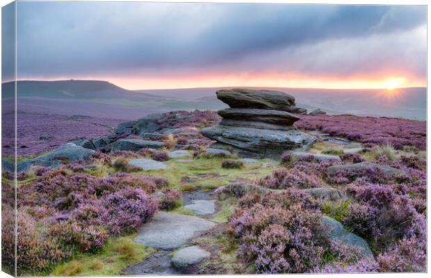 Sunrise at Over Owler Tor Canvas Print by Helen Hotson
