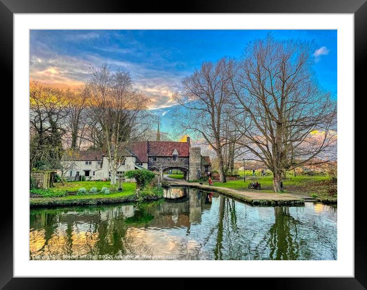 Pulls Ferry Norwich  Framed Mounted Print by Steven Mitchell