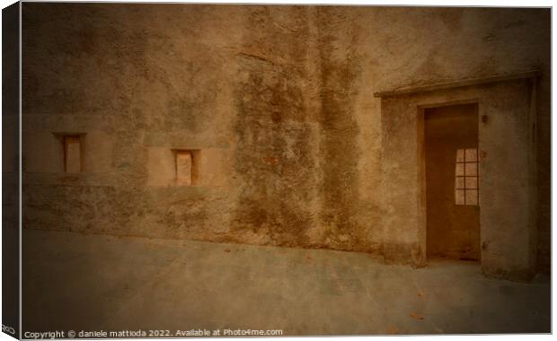 PITTORIALISM EFFECT on  detail of three slits of an old castle with the sentinel station Canvas Print by daniele mattioda