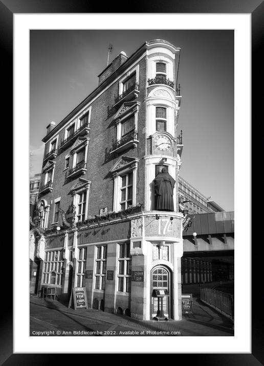 The Blackfriar in London in monochrome Framed Mounted Print by Ann Biddlecombe