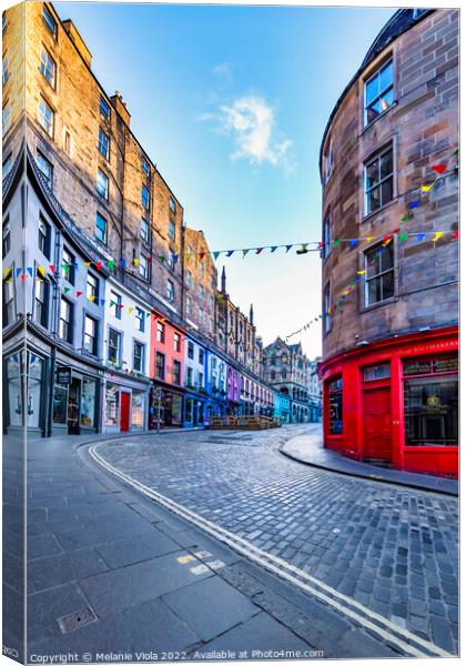 West Bow in Edinburgh Canvas Print by Melanie Viola