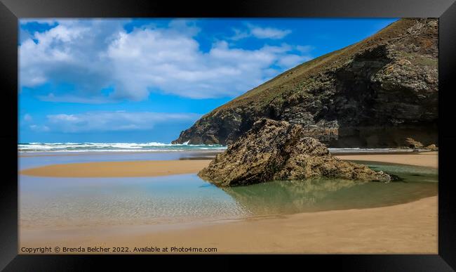 Mawgan Porth rockpool Framed Print by Brenda Belcher