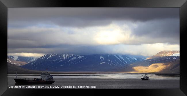 Mountains and glaciers near Longyearbyen, Spittsbergen, Svalbard, Norway Framed Print by Geraint Tellem ARPS