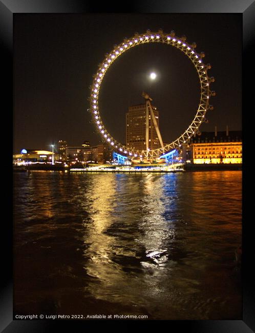 Night shot of the London Eye, London, UK. Framed Print by Luigi Petro