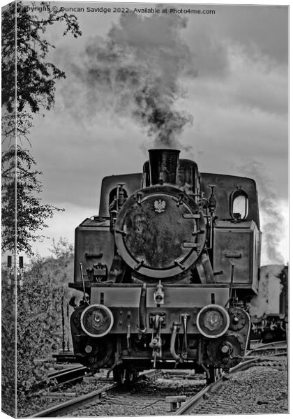  4015 Karels steam train at Avon Valley Railway black and white Canvas Print by Duncan Savidge