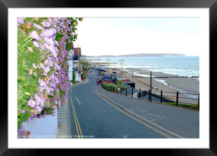 Shanklin seafront on the Isle of Wight. Framed Mounted Print by john hill