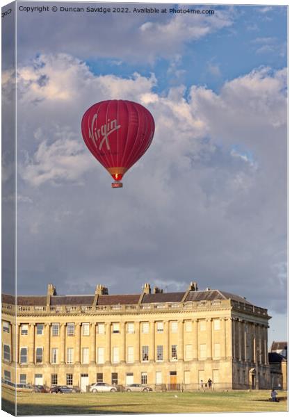 Hot Air Balloon portrait over the Royal Crescent Bath Canvas Print by Duncan Savidge