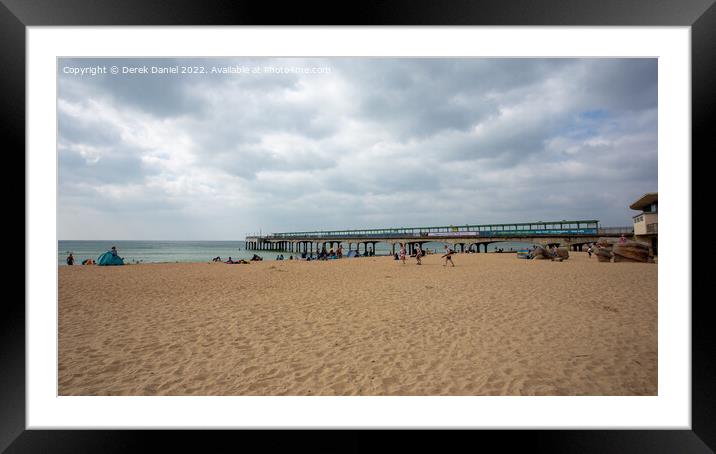 A day out at the beach Framed Mounted Print by Derek Daniel