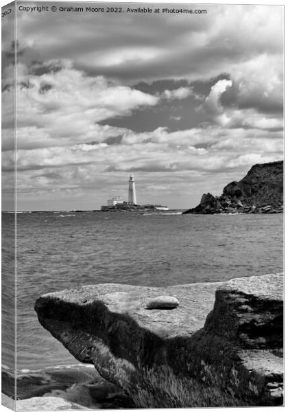 St Marys lighthouse from old hartley monochrome Canvas Print by Graham Moore