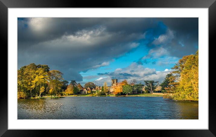 Stormy day at Melbourne. Framed Mounted Print by Bill Allsopp