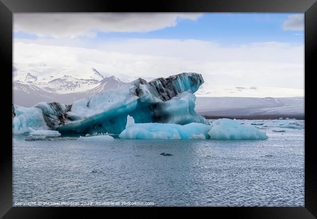 Iceland, Jokulsarlon Lagoon, Turquoise icebergs floating in Glac Framed Print by Michael Piepgras