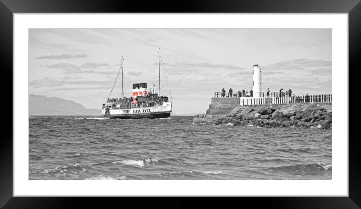 PS Waverley arriving at Ayr, Scotland Framed Mounted Print by Allan Durward Photography