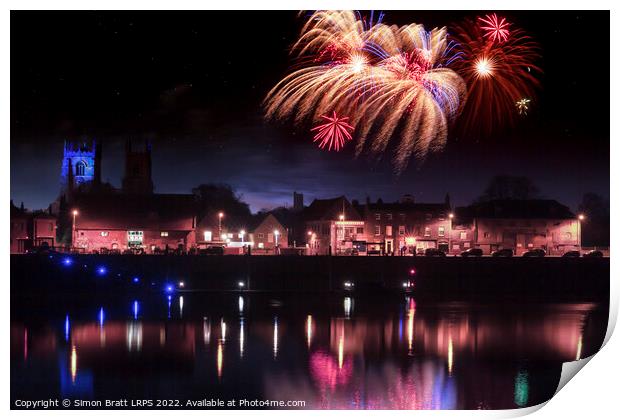 Kings Lynn fireworks over river Ouse fanale Print by Simon Bratt LRPS
