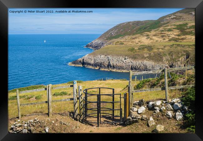 Walking on the Welsh Coast Path around Aberdaron on the Llyn Pen Framed Print by Peter Stuart