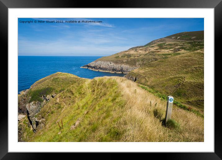 Walking on the Welsh Coast Path around Aberdaron on the Llyn Pen Framed Mounted Print by Peter Stuart