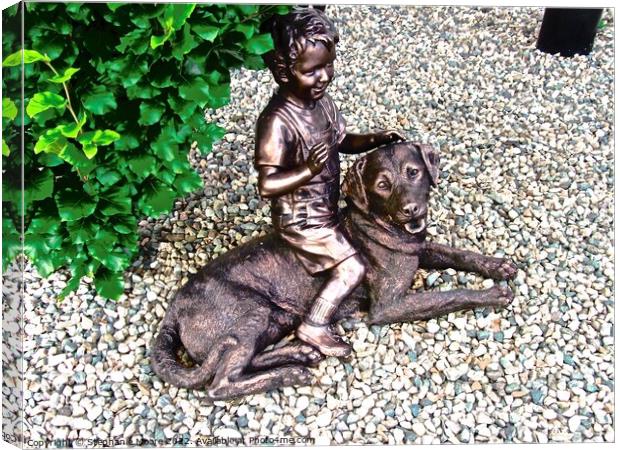 Bronze sculpture Canvas Print by Stephanie Moore
