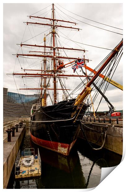 Front on view of HMS Discovery war ship moored up beside the VA centre in Dundee’s waterfront Print by Chris Yaxley