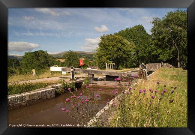 The Monmouthshire and Brecon Canal  Framed Print by Simon Armstrong