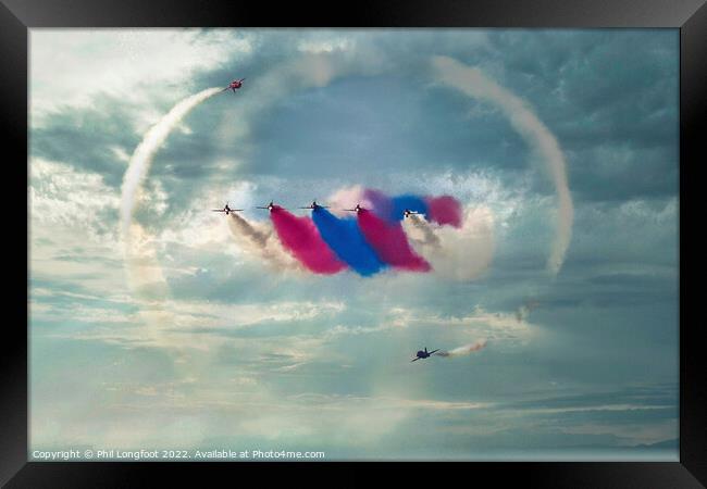 Red Arrows acrobatics  Framed Print by Phil Longfoot