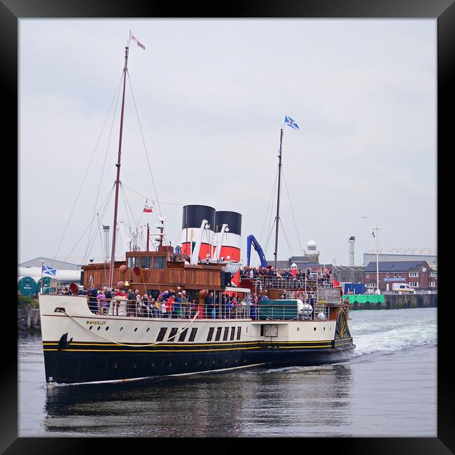 Paddle steamer Waverley leaving Ayr Framed Print by Allan Durward Photography
