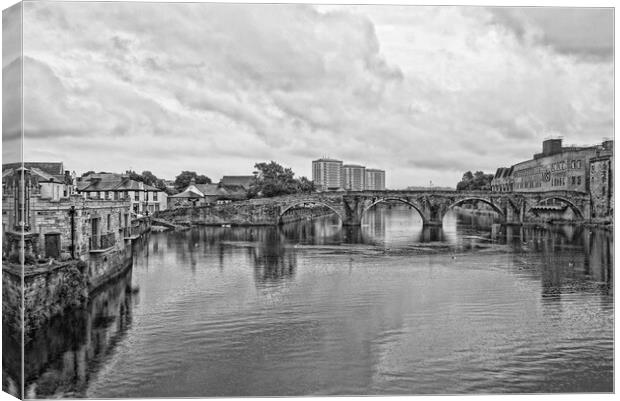 Historic Auld Brig Ayr (monochrome) Canvas Print by Allan Durward Photography