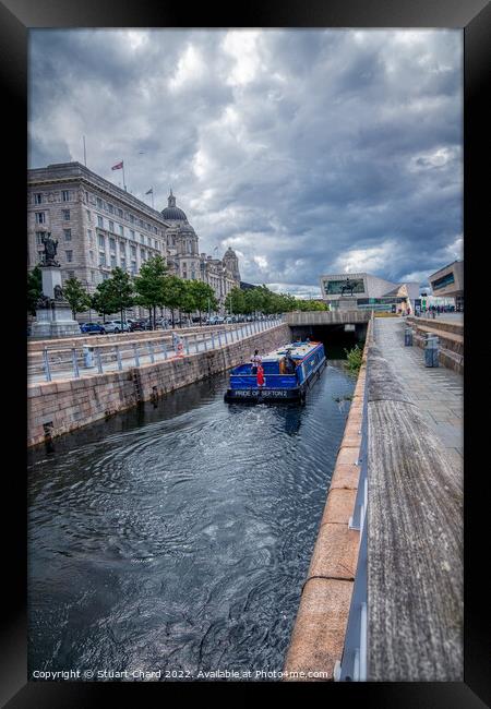 Liverpool Canal Link Framed Print by Travel and Pixels 