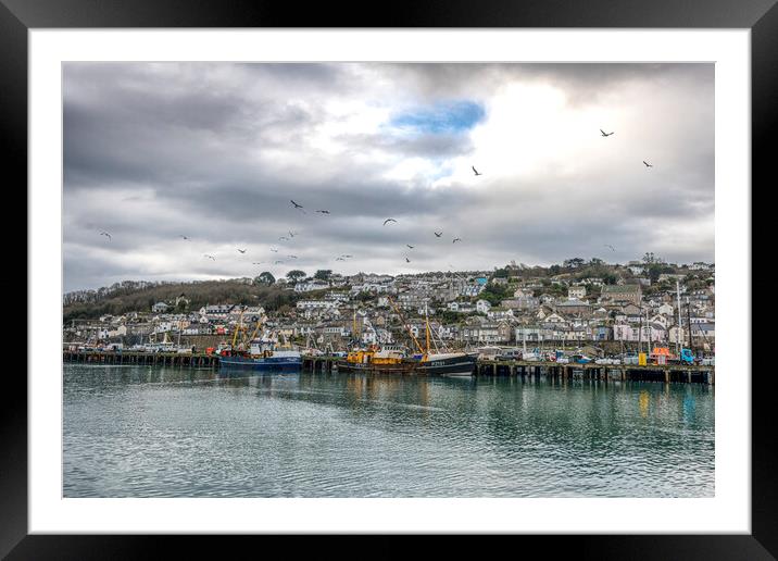 Newlyn harbour, fishing boats Framed Mounted Print by kathy white