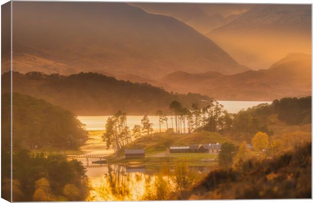Loch in the Cairngorm National Park Scotland Canvas Print by Duncan Loraine