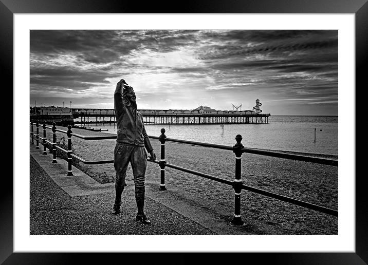 Amy Johnson Statue and Pier at Herne Bay Framed Mounted Print by Darren Galpin