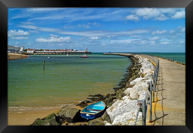 Neptunes Arm and Herne Bay Pier  Framed Print by Darren Galpin