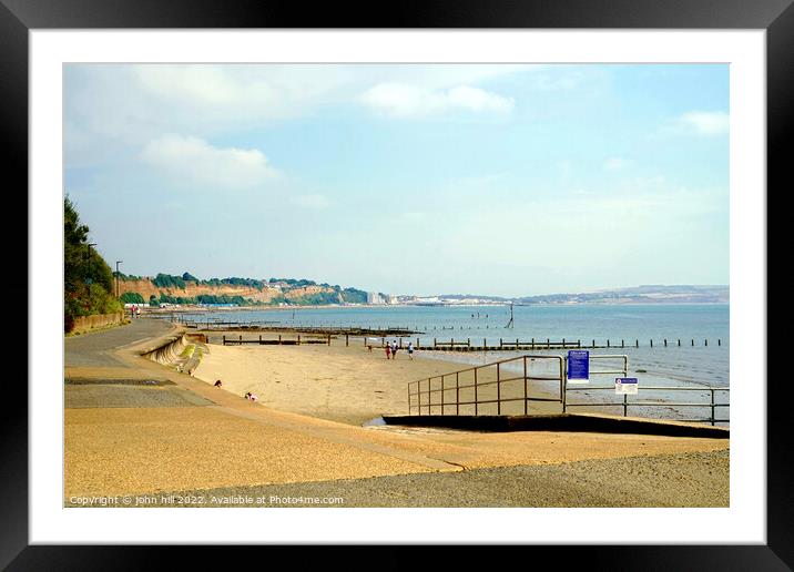 Promenade along Sandown bay Isle of wight. Framed Mounted Print by john hill