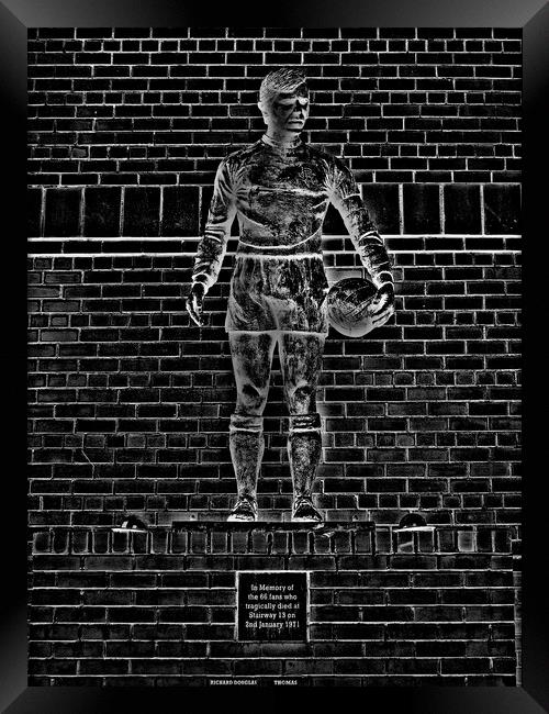 Ibrox disaster memorial statue (abstract) Framed Print by Allan Durward Photography