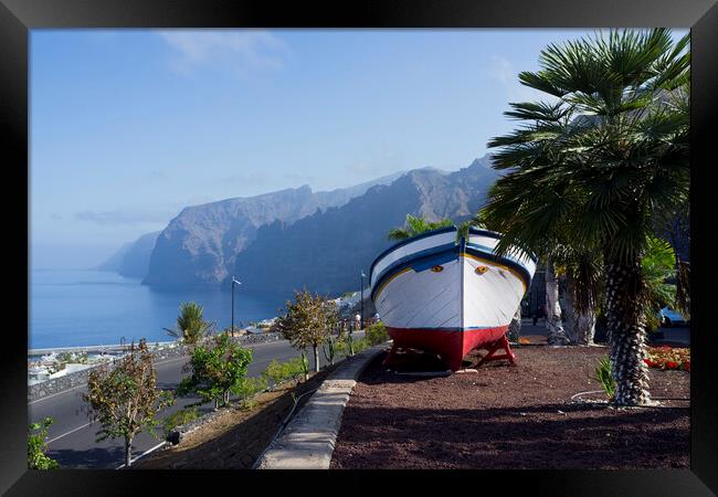 Boat at viewpoint over Los Gigantes, Tenerife Framed Print by Phil Crean