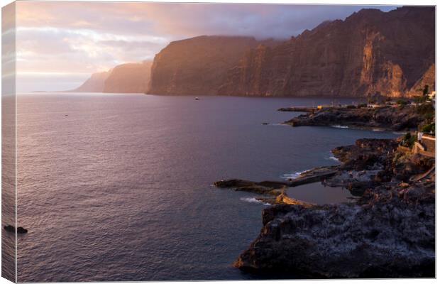 Los Gigantes cliffs at sunset Tenerife Canvas Print by Phil Crean
