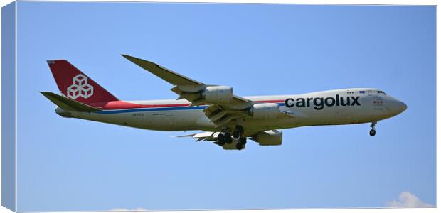 Boeing 747-8F Cargolux about to land Canvas Print by Allan Durward Photography