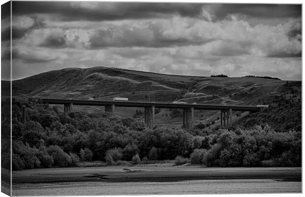 M62 Motorway from Hollingworth Lake Canvas Print by Glen Allen