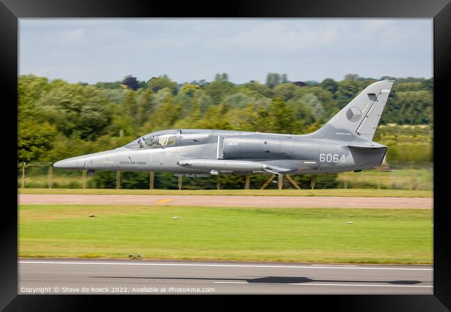 L159 Alca jet, low flypast. Framed Print by Steve de Roeck