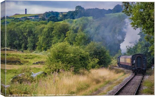 Steam through the Valley Canvas Print by Richard Perks