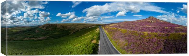 Peak District National Park - panoramic view over the heather fields Canvas Print by Erik Lattwein